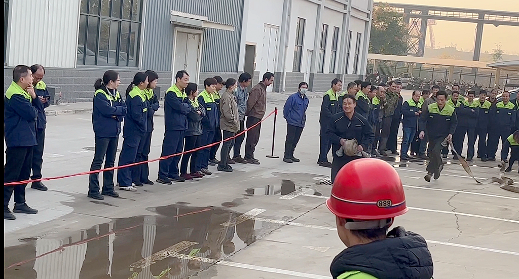 【應急演練】消防三人兩帶大比拼，實戰演練爭分秒