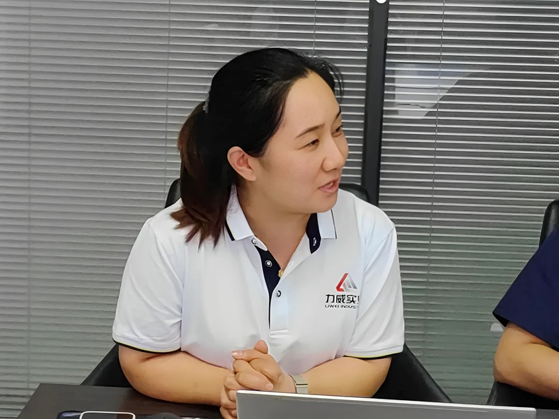 力威公司第一期 “以老帶新” 拜師儀式圓滿舉行